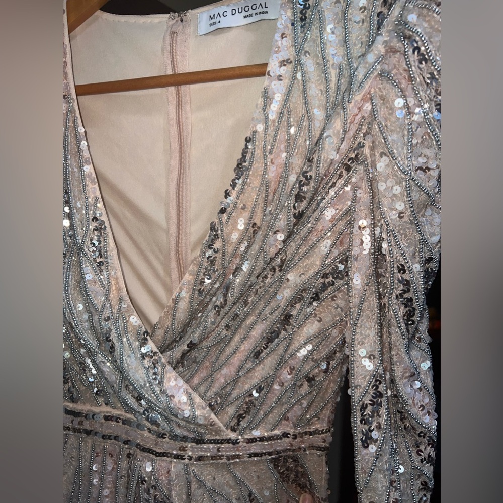 Long sleeve v neck beaded midi cocktail dress - Picture 11 of 12